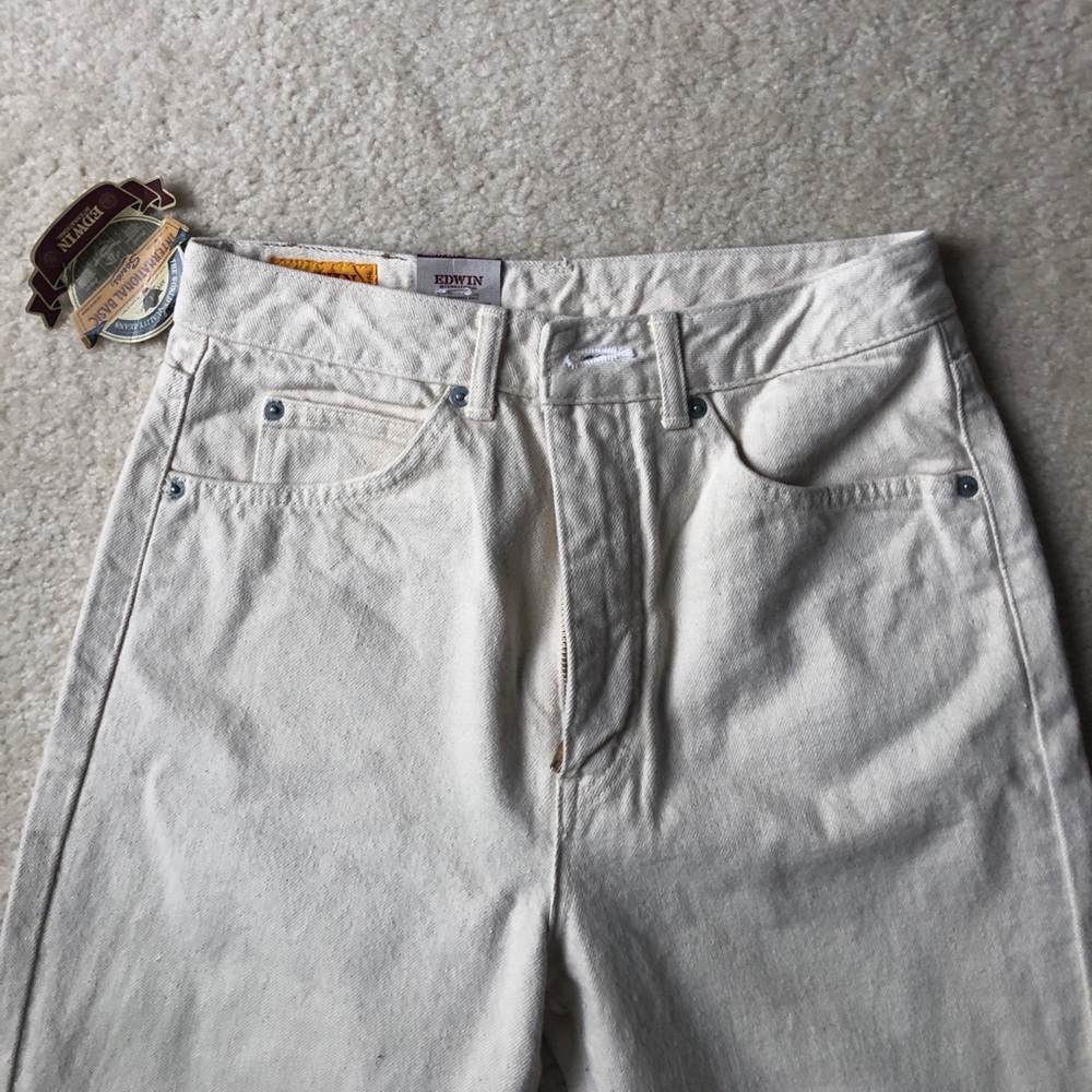 Edwin London Slum White Jeans - Picture 9 of 9